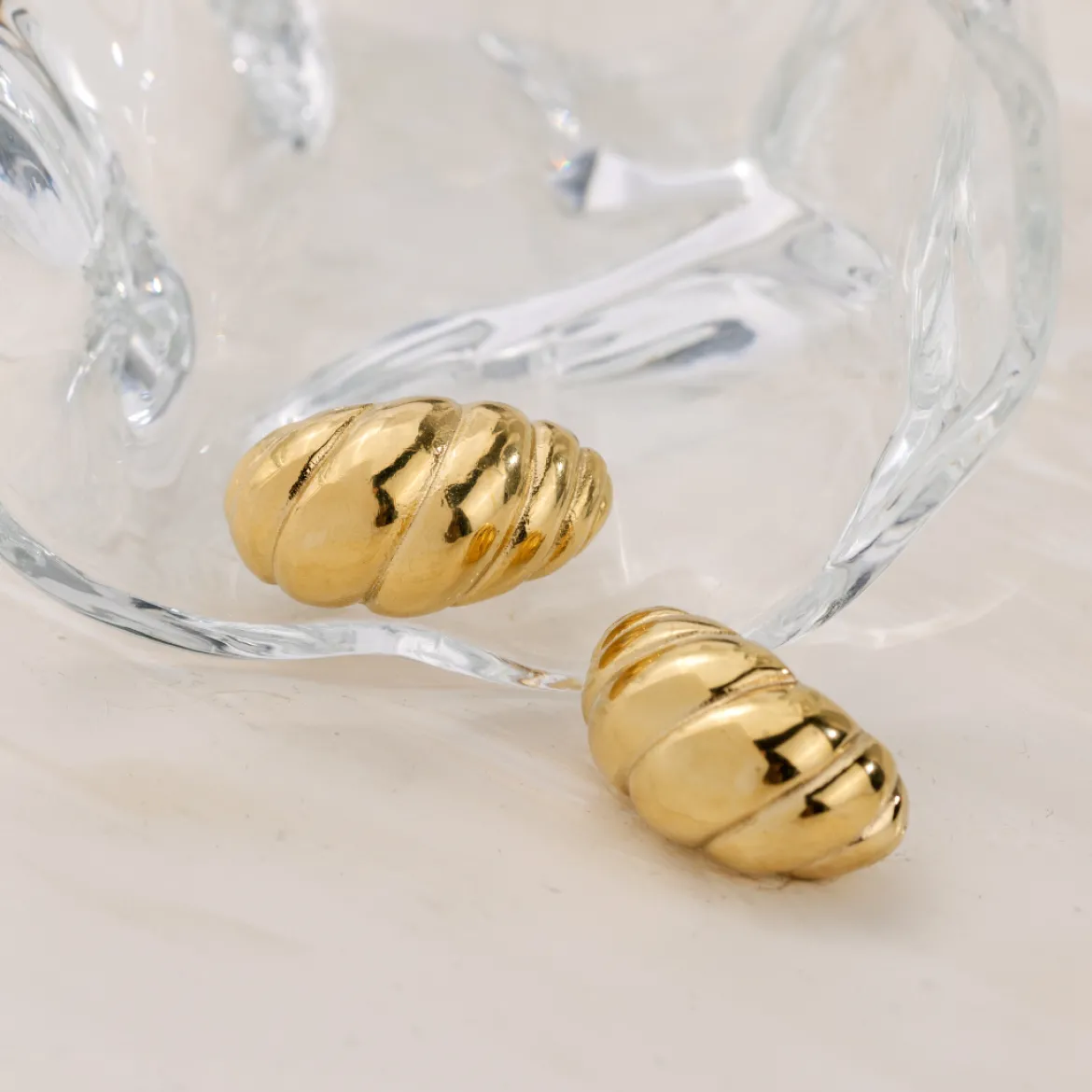 Bold Croissant Studs Gold