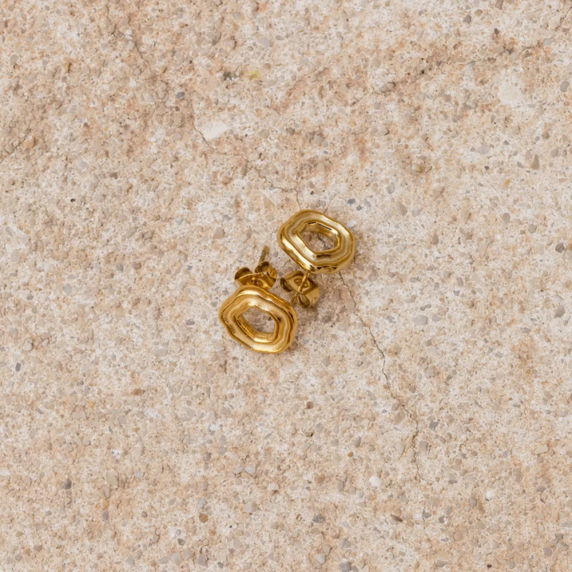 Coastal Charm Studs Gold