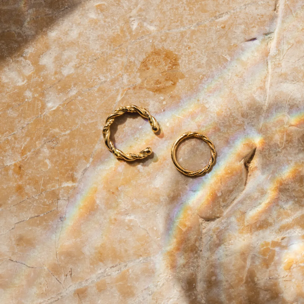 Curly Twist Piercing Gold