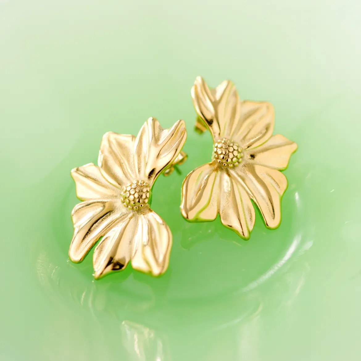 Eternal Bloom Studs Roségold