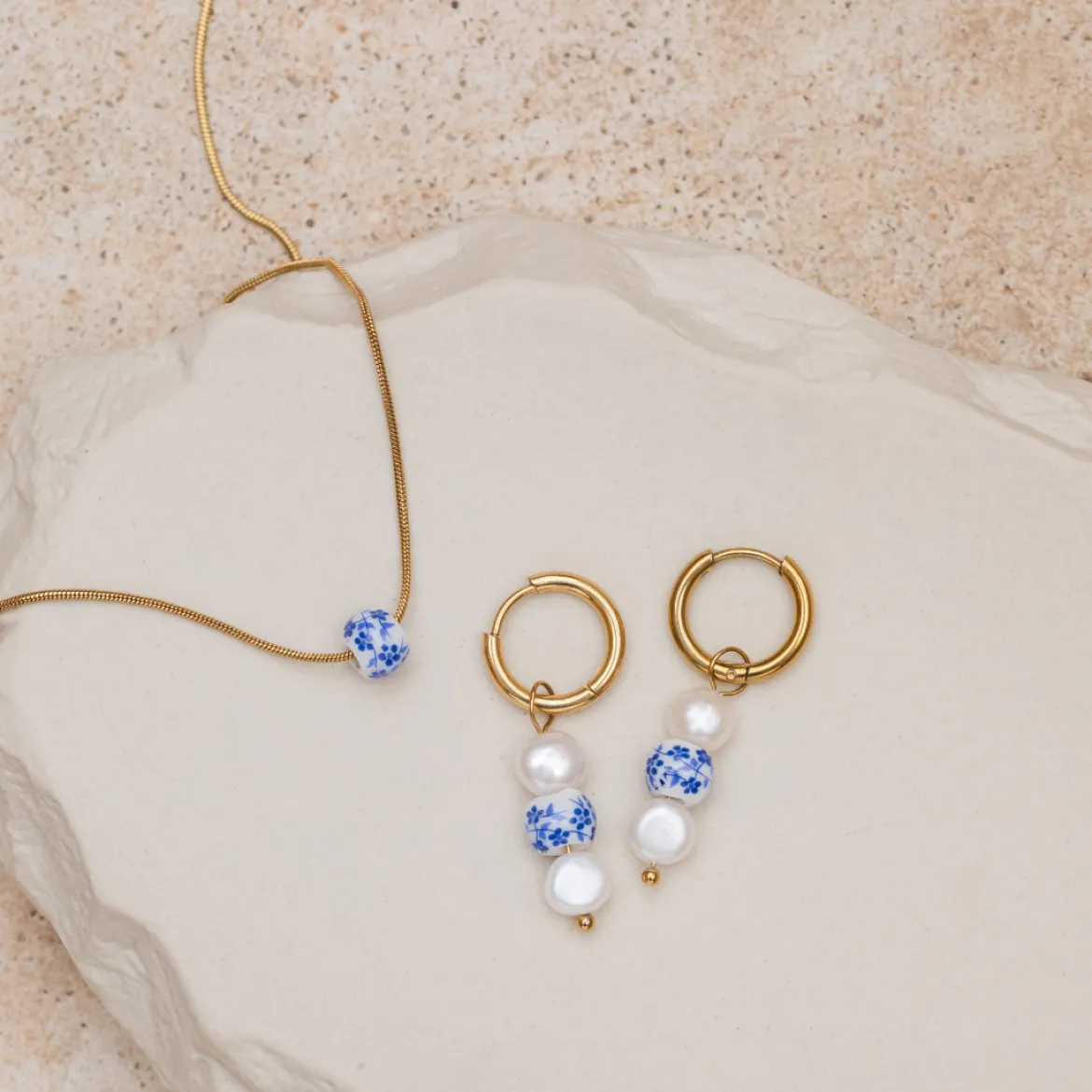 Flower Tile Pearl Hoop Set Small Gold