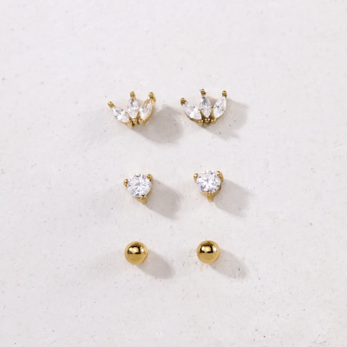 Glimmer Studs Gold