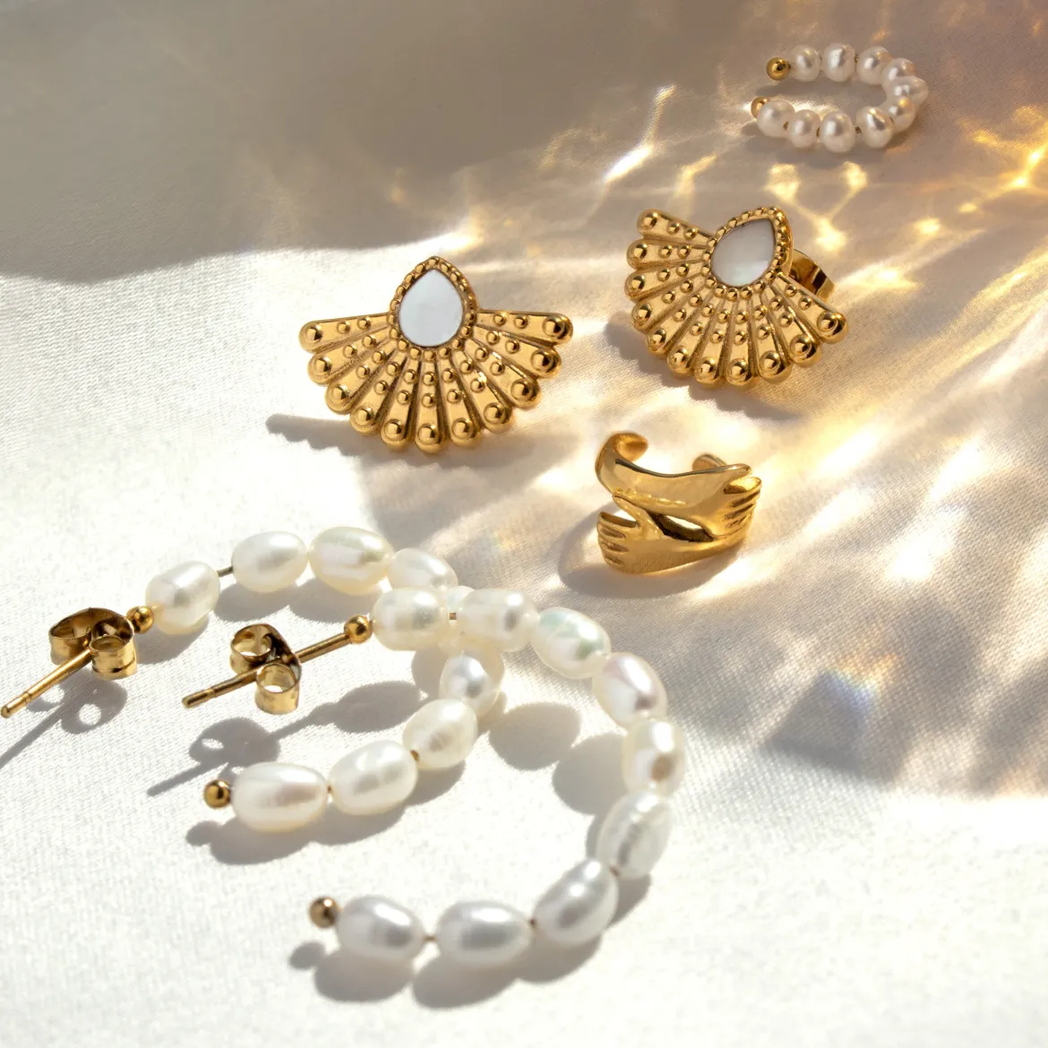 Incredible Leo Stud Earrings Silber