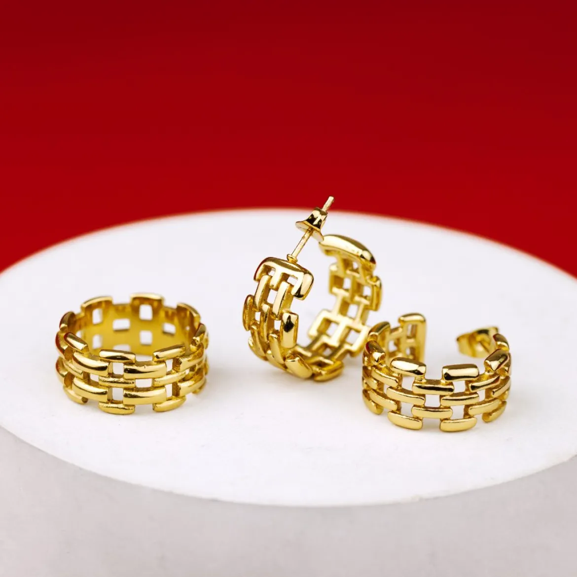 Reverie Ring Gold
