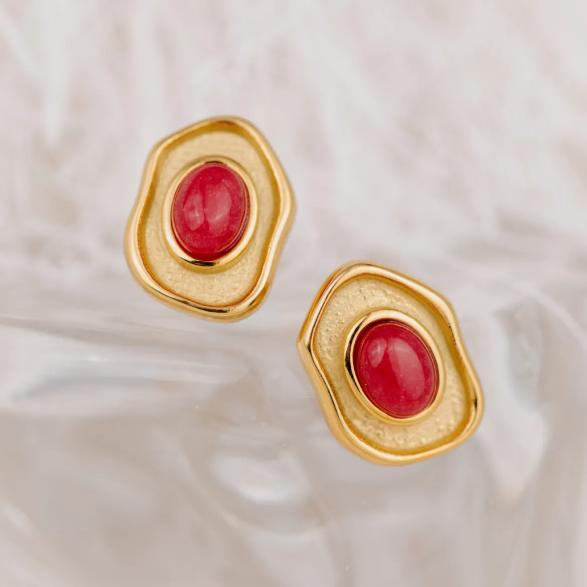 Scarlet Treasure Studs Gold