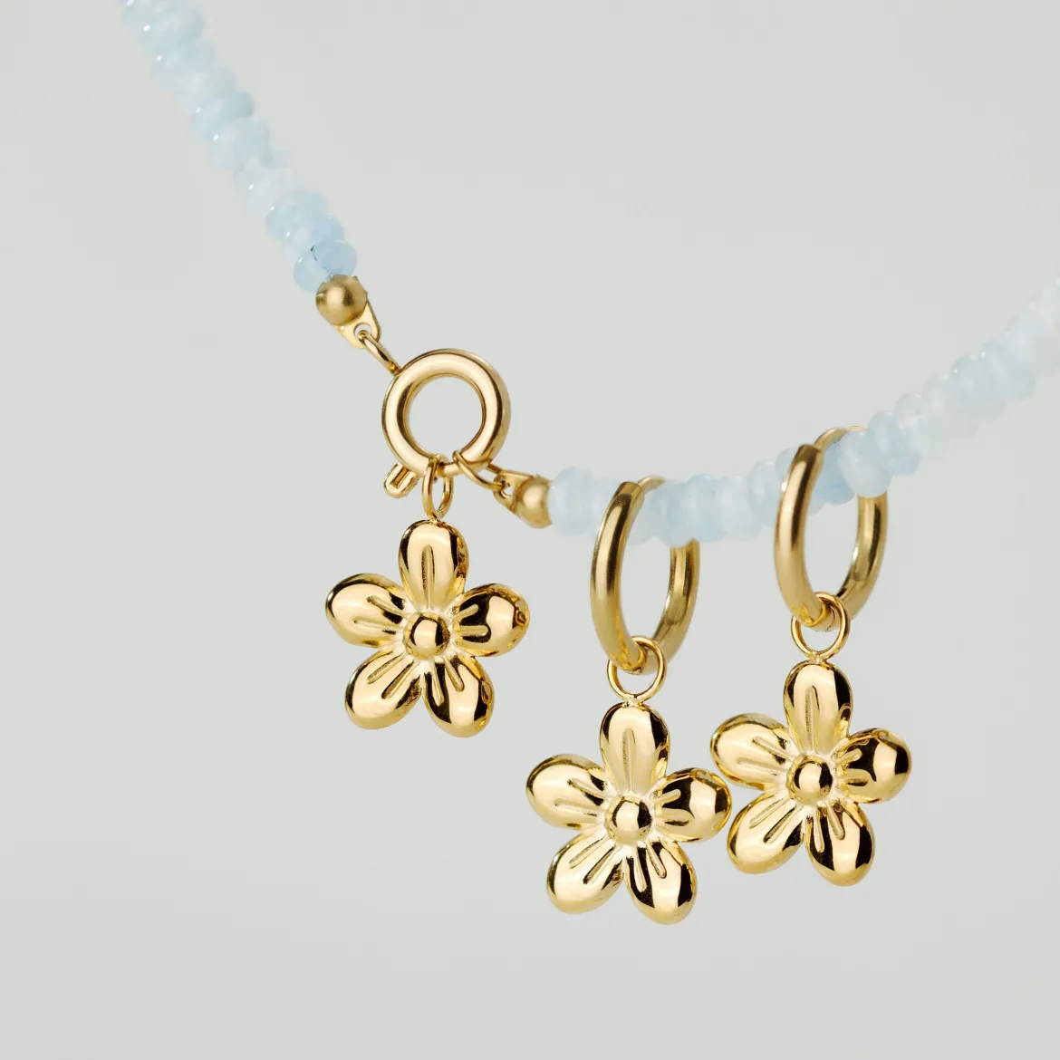 Seastone Charm Necklace Gold