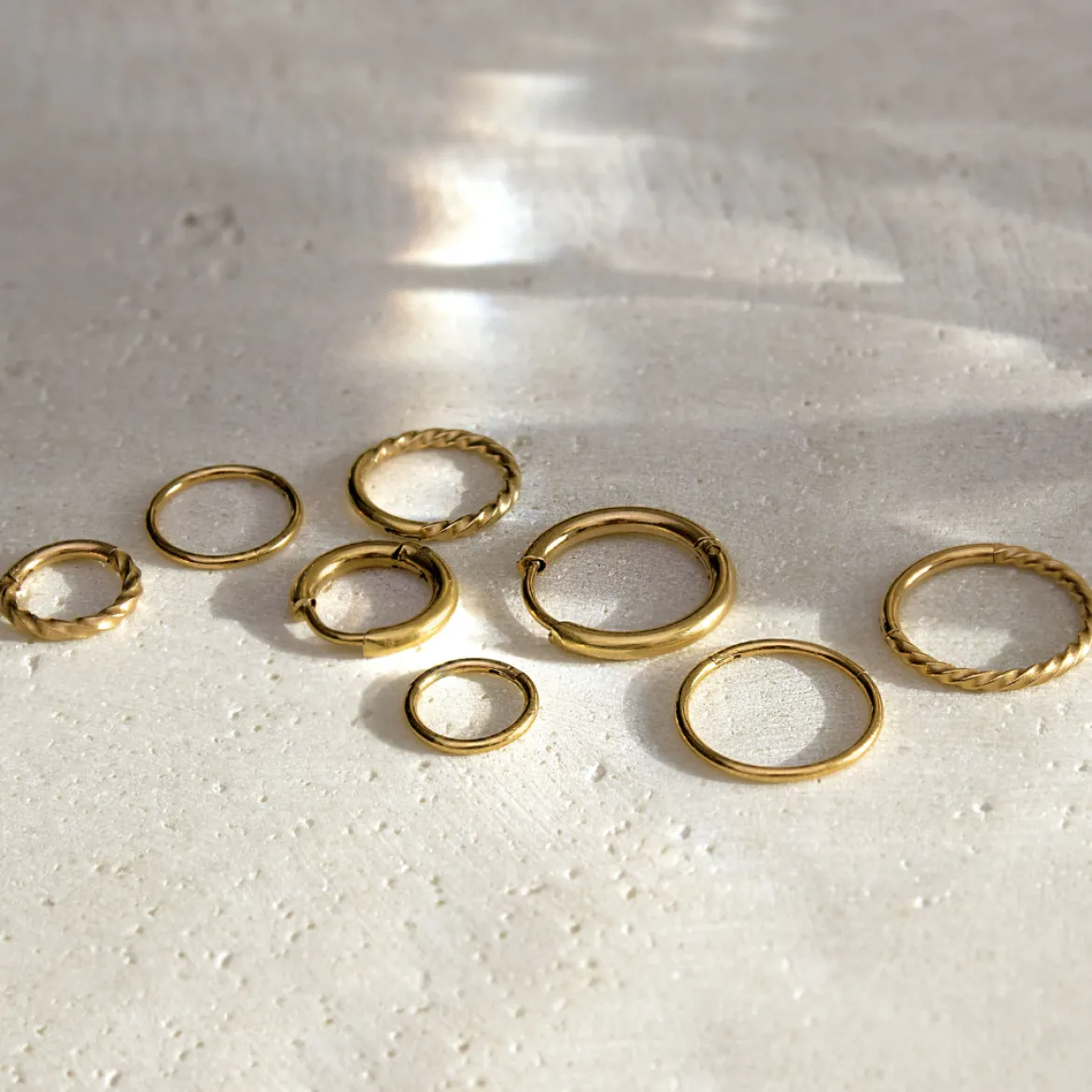 Slim Hoops Small Gold