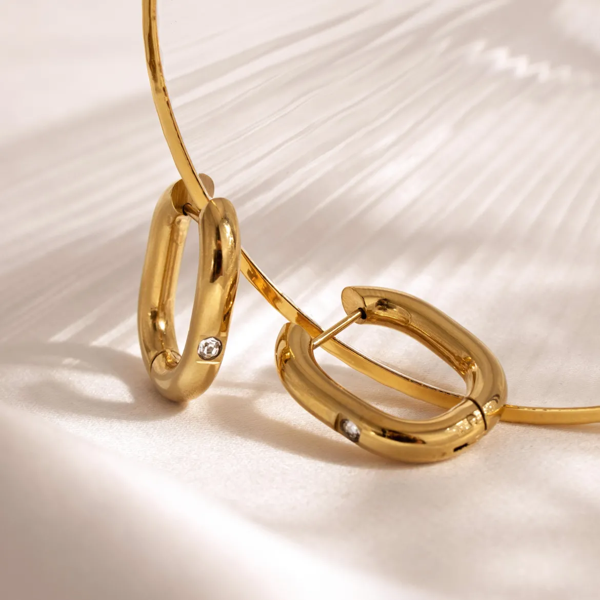 Sparkle Oval Hoops Medium Silber