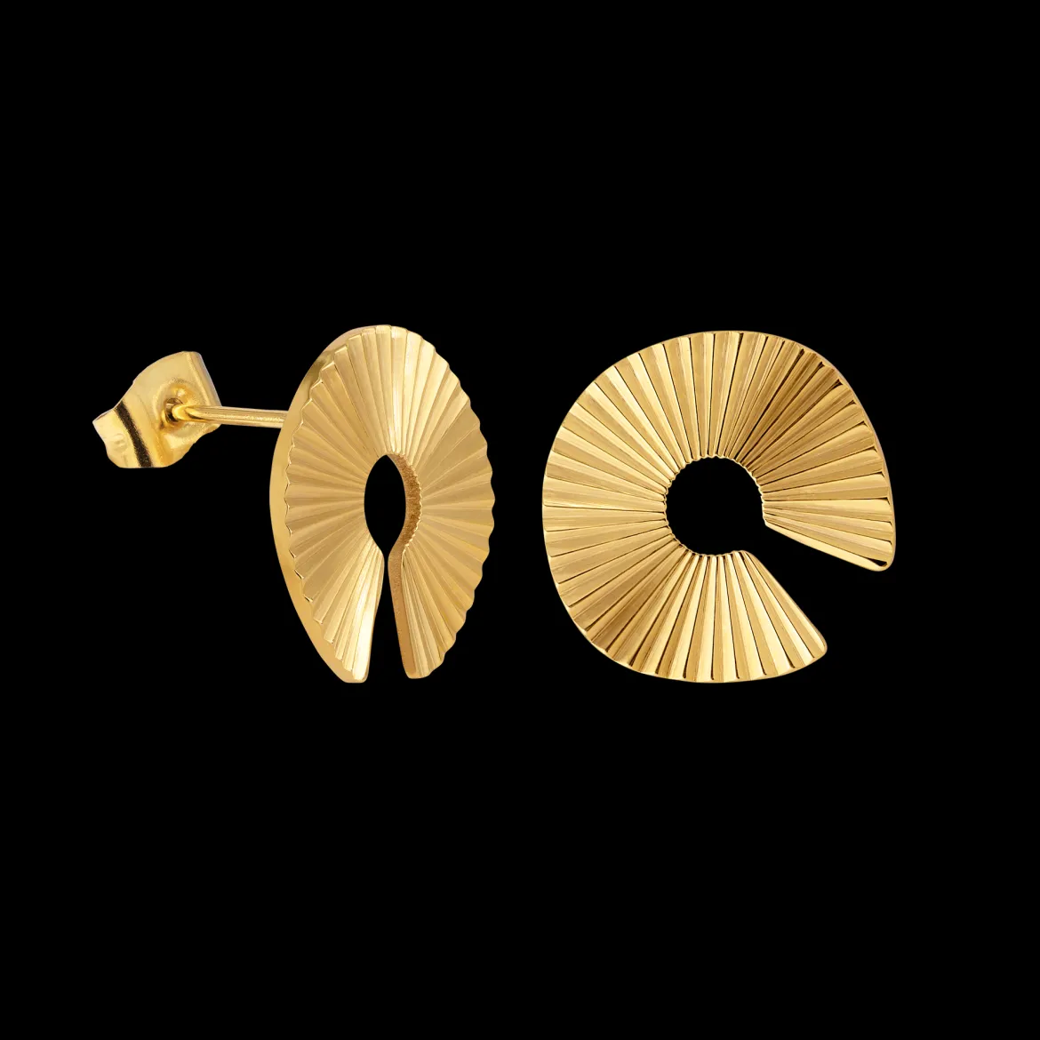 Sparkling Donut Studs Gold