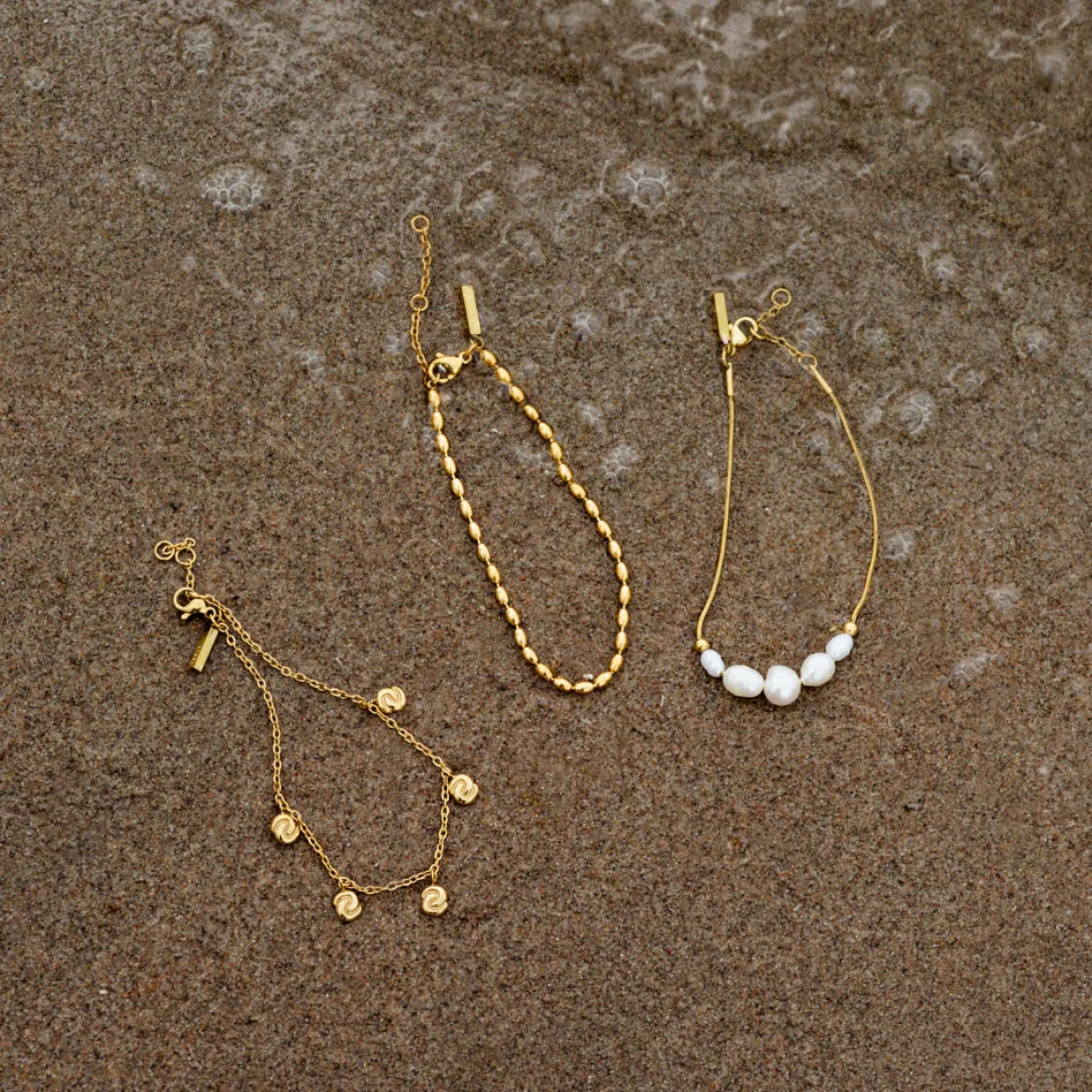 Tides of Time Bracelet Gold
