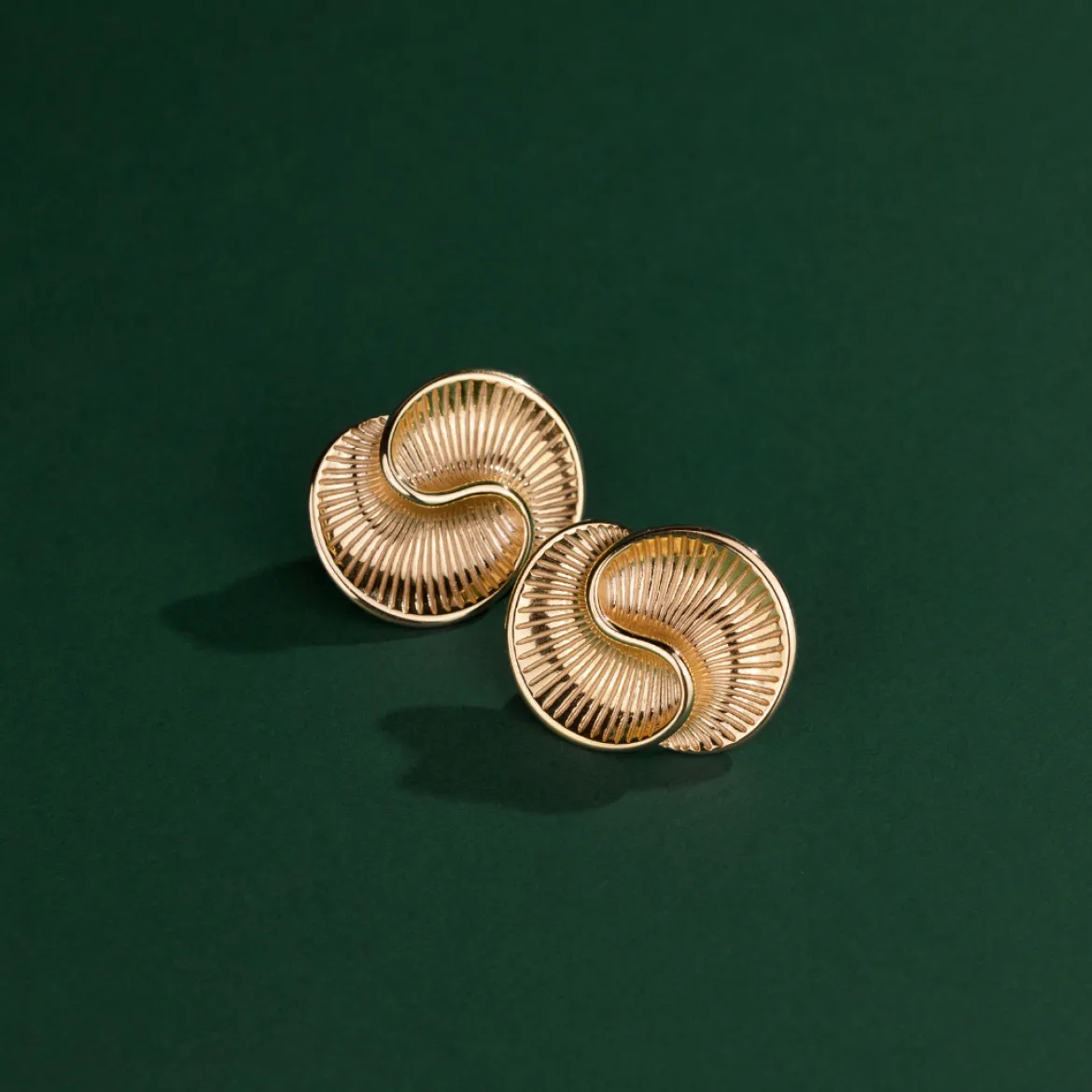 Winding Spiral Studs Silber